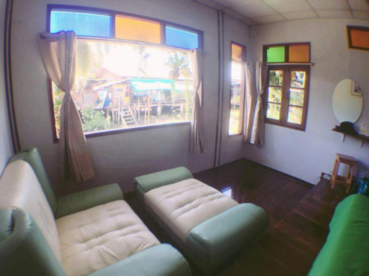 Baan Ing Suan Hotel Amphawa Exterior photo